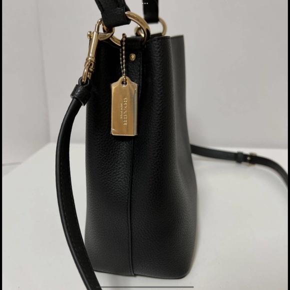 NWT Coach Small Town Bucket Bag Black/Oxblood Gold Hardware Still in Packaging - Picture 8 of 15